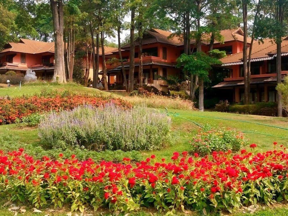 Arayana Phupimarn Resort & Spa Pak Chong Екстериор снимка