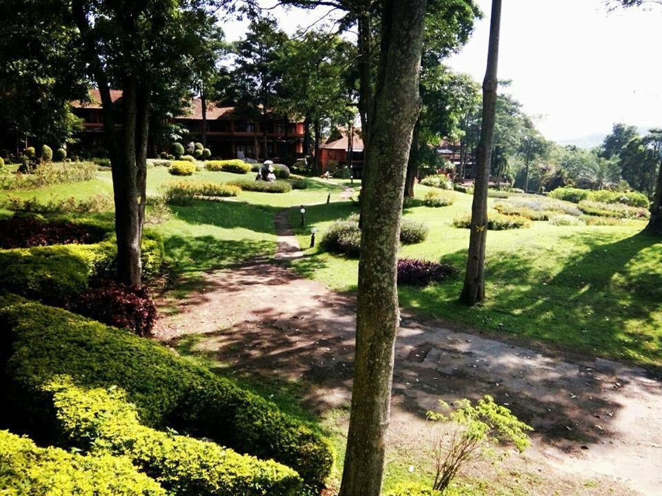 Arayana Phupimarn Resort & Spa Pak Chong Екстериор снимка