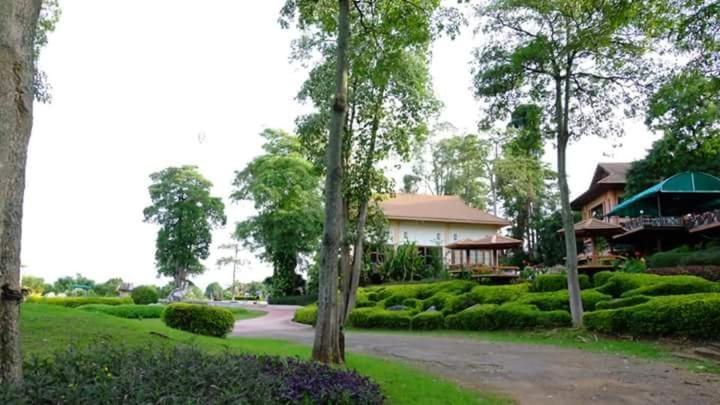 Arayana Phupimarn Resort & Spa Pak Chong Екстериор снимка